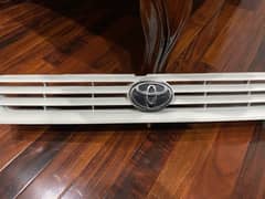 XE Corolla genuine grill