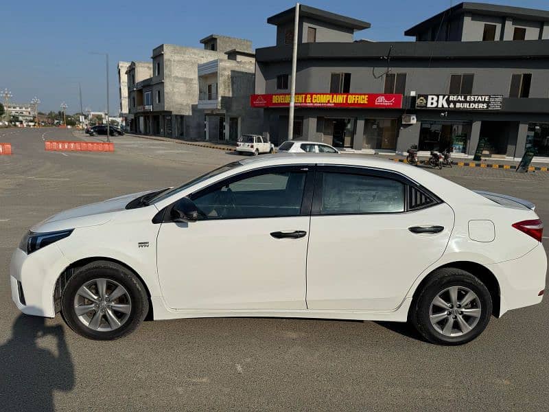 Toyota Corolla Altis 2016+17 4