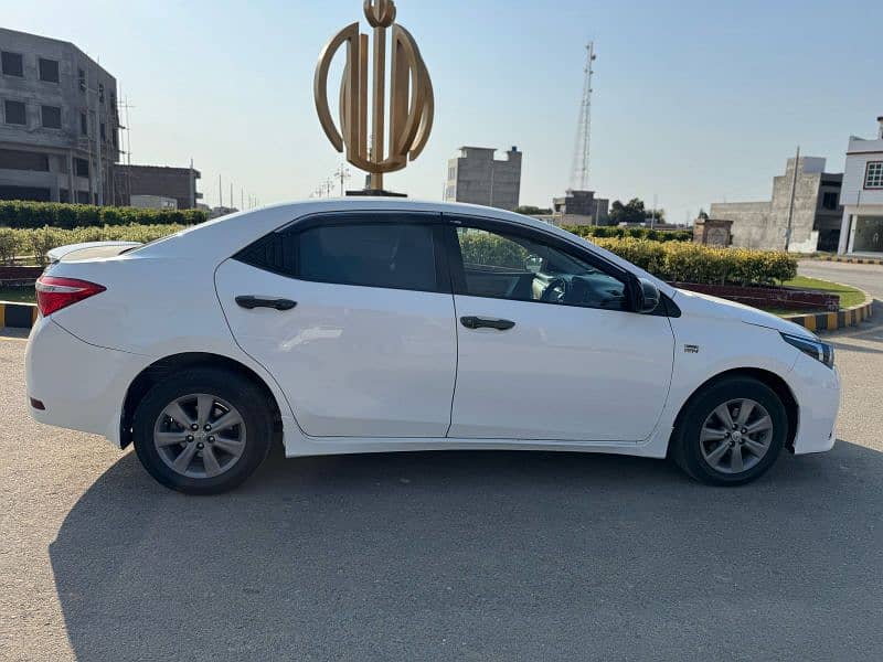 Toyota Corolla Altis 2016+17 7