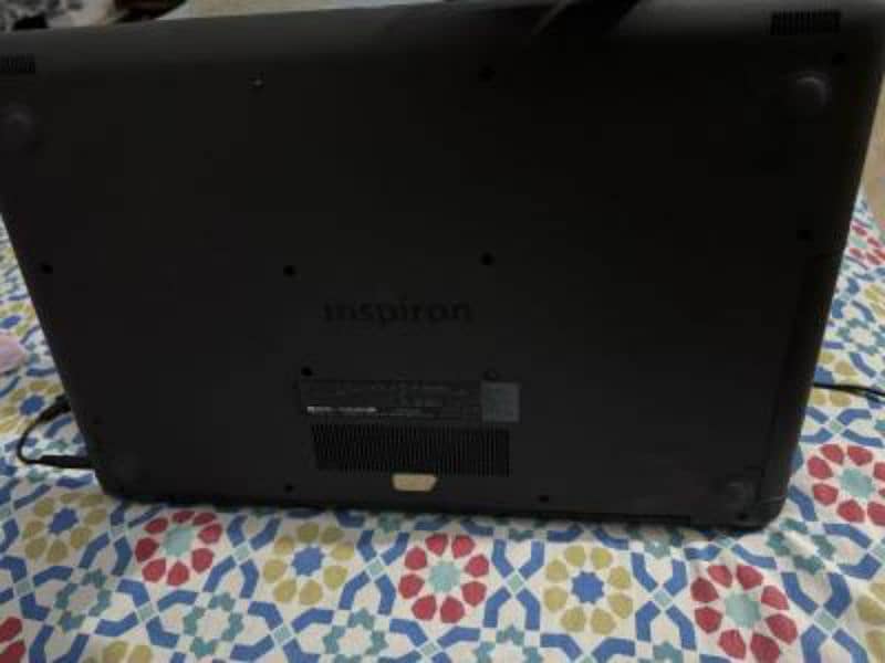 dell laptop core I 7 urgent sale 4