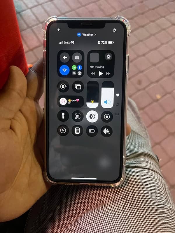 iphone xs max 1