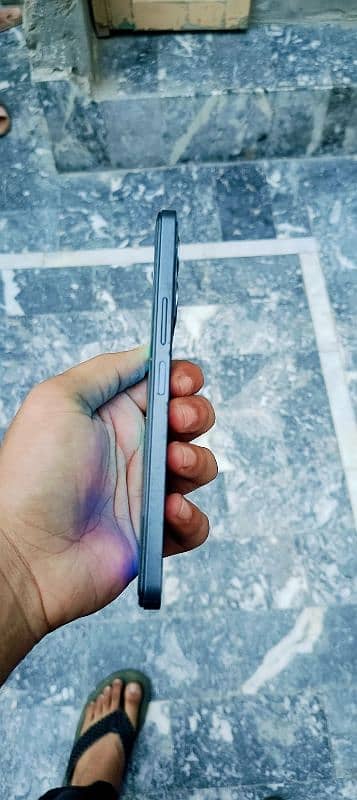 Vivo y36 8+8 128 Gb with box charger 2