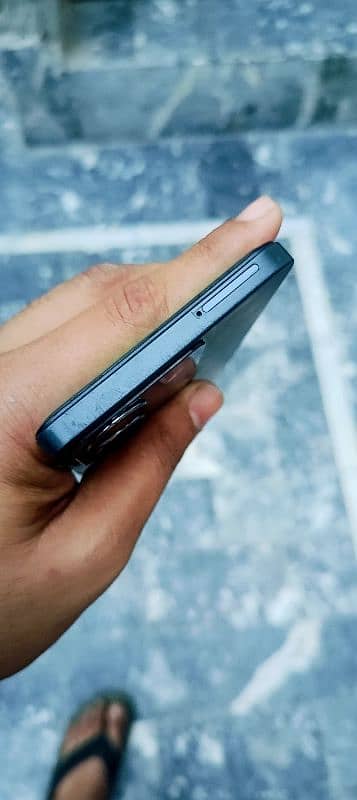 Vivo y36 8+8 128 Gb with box charger 4