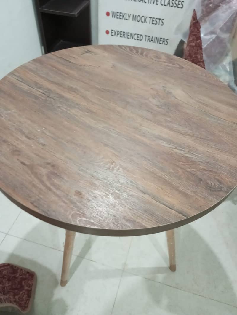 Dinner table/coffee table new 1