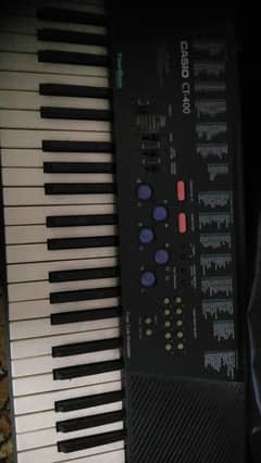 Casio piano CT 400