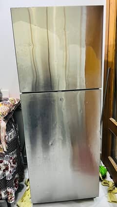 large haier refrigerator condition 10/8