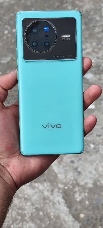 vivo x80 6