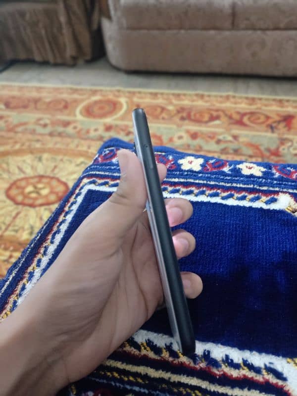 GOOGLE PIXEL 4 3