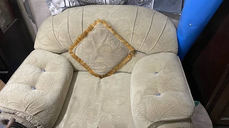 5 Seater Sofa Set with Velvet Fabric 3