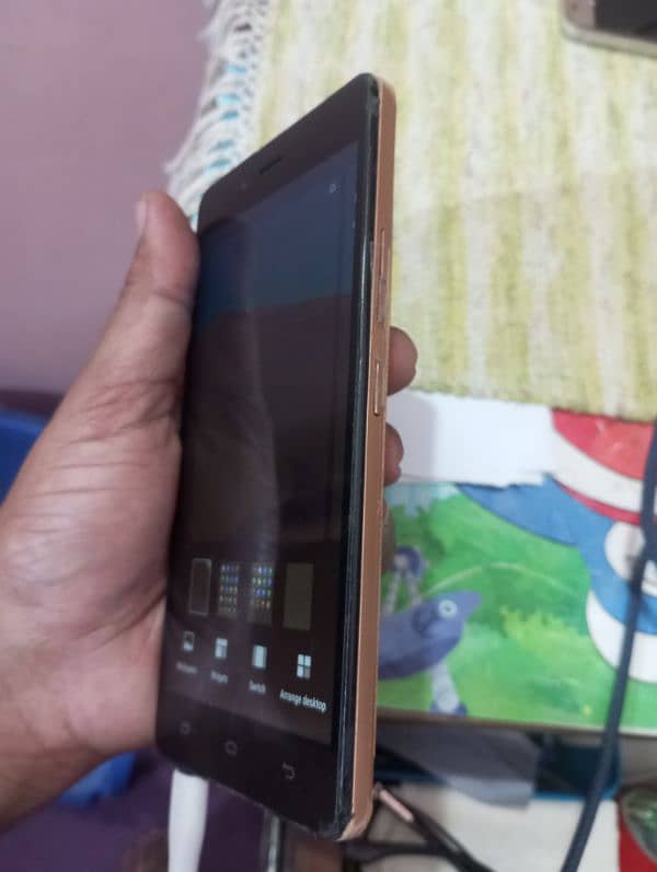 INFINIX HOT 4 ,, WITH BOX ,, 2.16 ,, 3