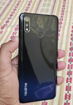 realme 3 4/64 10/10