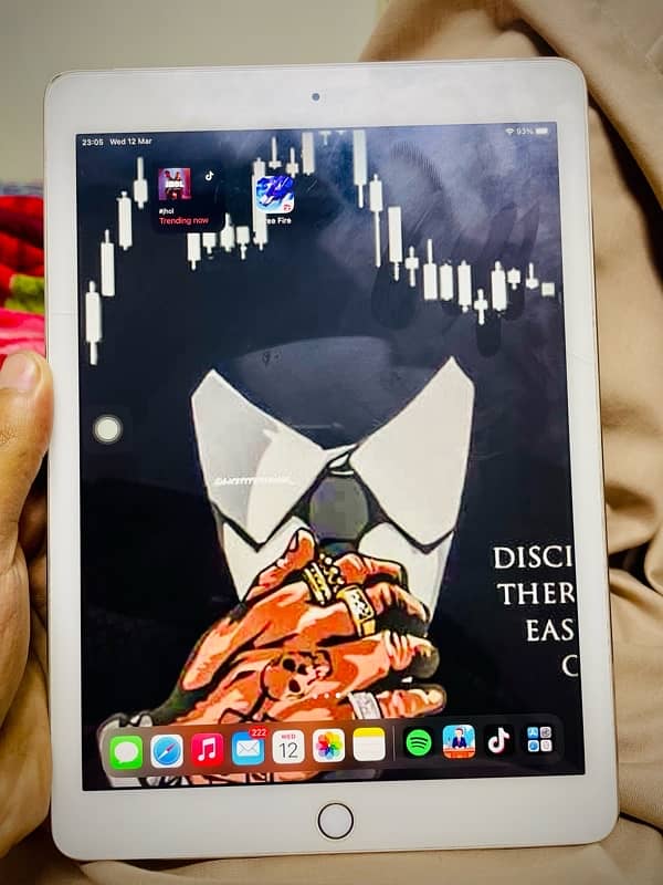 iPad Air 2 128GB with Box 1