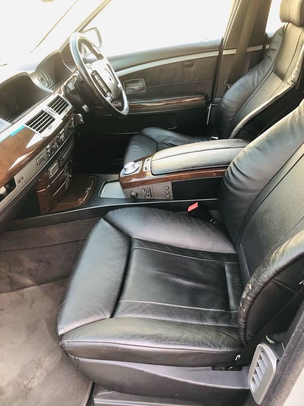 BMW 7 Series 2003 13