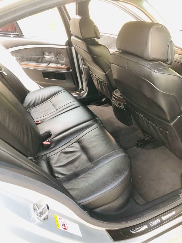 BMW 7 Series 2003 14