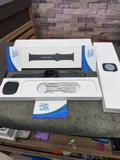 Apple Watch 8 series 44mm 100% health with box