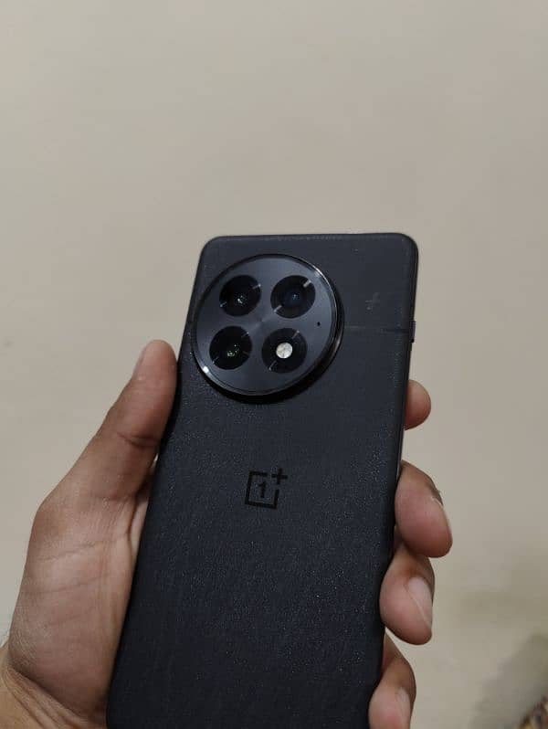OnePlus 13 just box open 12 256 For Sale 3