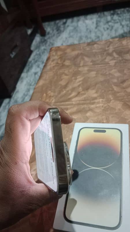 Iphone 14 pro NON PTA 4