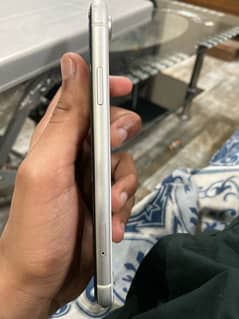 IPHONE XR FACTORY UNLOCK