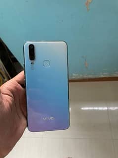 vivo y17