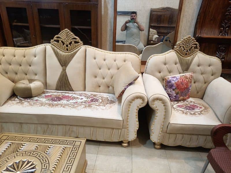 5 seater sofa sets available 2