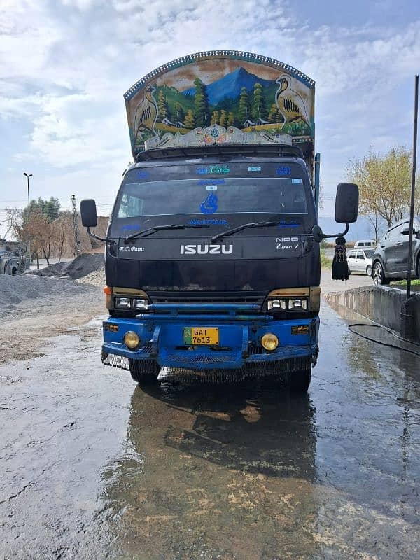 ISUZU NPR model 2005 best condition 0