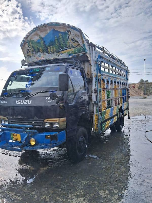 ISUZU NPR model 2005 best condition 1
