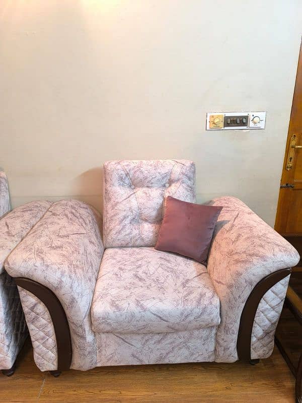 7 Seater sofa set with curtain set FOR SALE 2