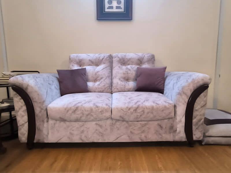 7 Seater sofa set with curtain set FOR SALE 3