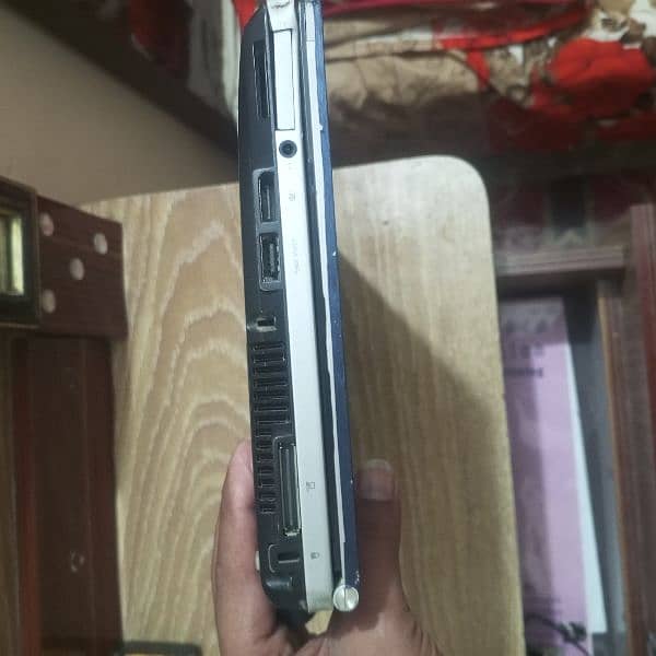 hp ka leptop hai hard drive 50 Gb hai 7