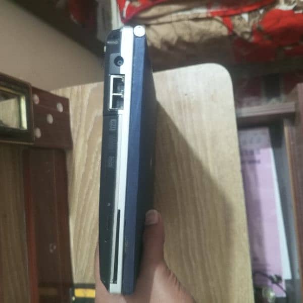 hp ka leptop hai hard drive 50 Gb hai 8