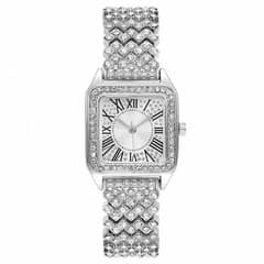 Women Watch Diamond Square