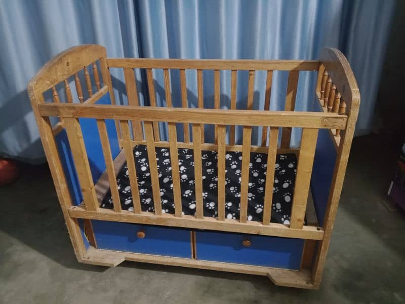 Kids' Baby Cot with Tyre for Sale 2