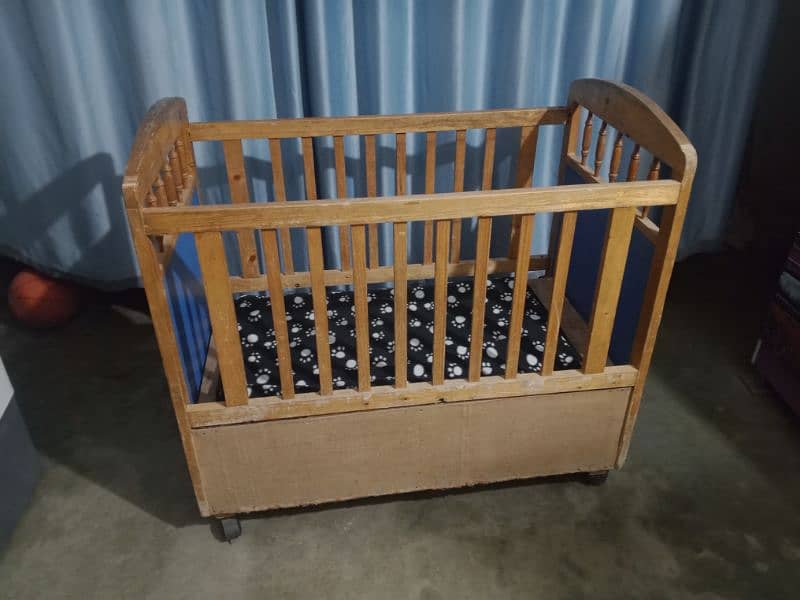 Kids' Baby Cot with Tyre for Sale 6