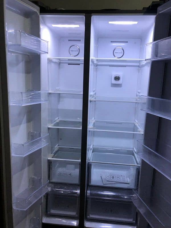 Samsung Fridge brand new side by side three door  Refrigerator 8