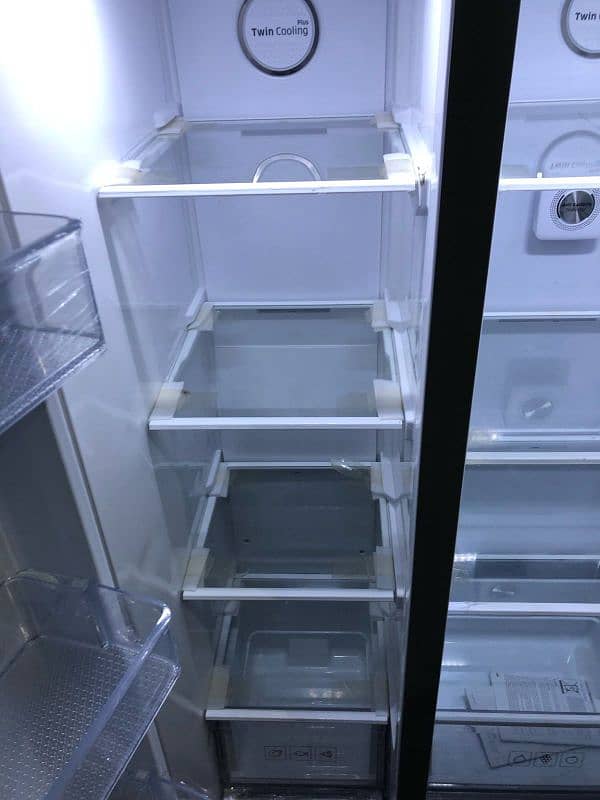 Samsung Fridge brand new side by side three door  Refrigerator 9