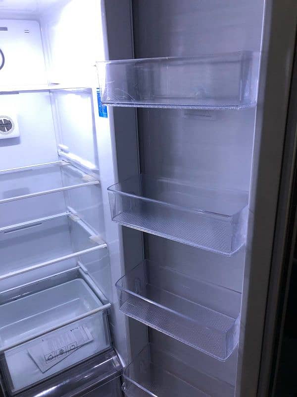 Samsung Fridge brand new side by side three door  Refrigerator 11