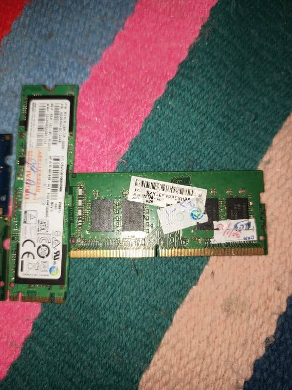 laptop Ddr3 4+8gb ram and m2 128gb ssd 0