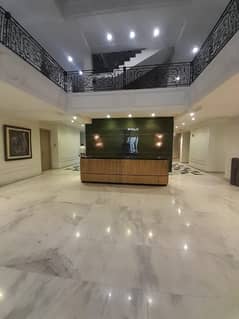 Luxury Apartment For Zafar Ali Road