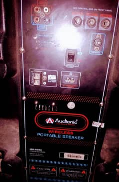 For sale audionic wireless portable speaker MH-5050 Made in p r c AC