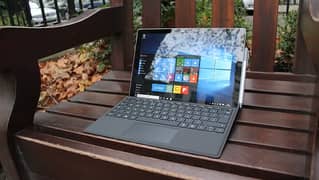 Microsoft Surface Pro 5 | i5 7th Gen | 8gb | 256gbssd