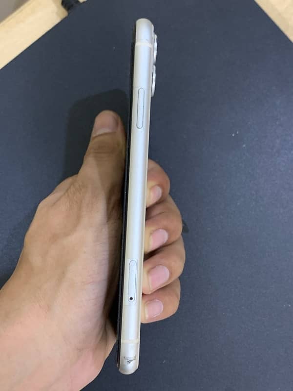 iPhone 11 Official PTA Approved 1