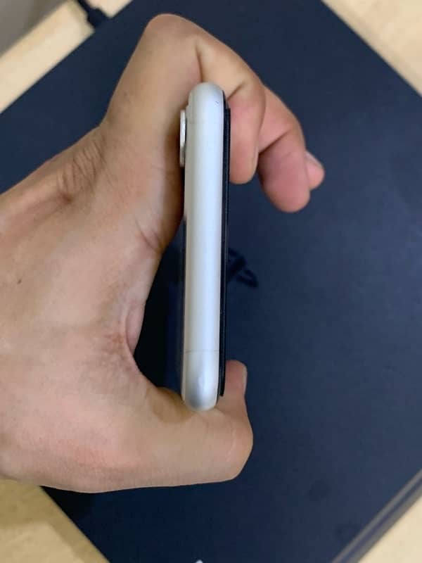 iPhone 11 Official PTA Approved 6