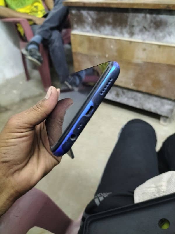 realme5 4/128 3