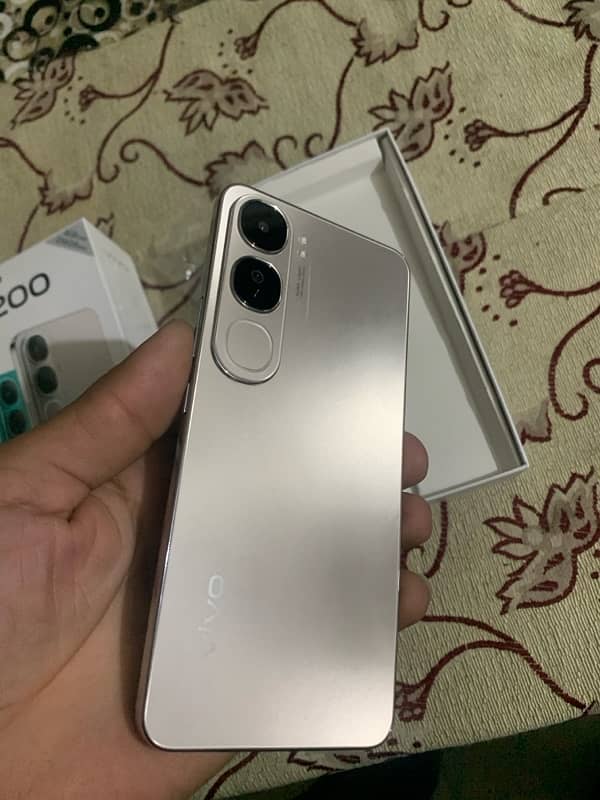 vivo y200 8/256 GB 5