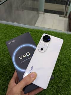 vivo v40.12/256.10/10 condition complete box