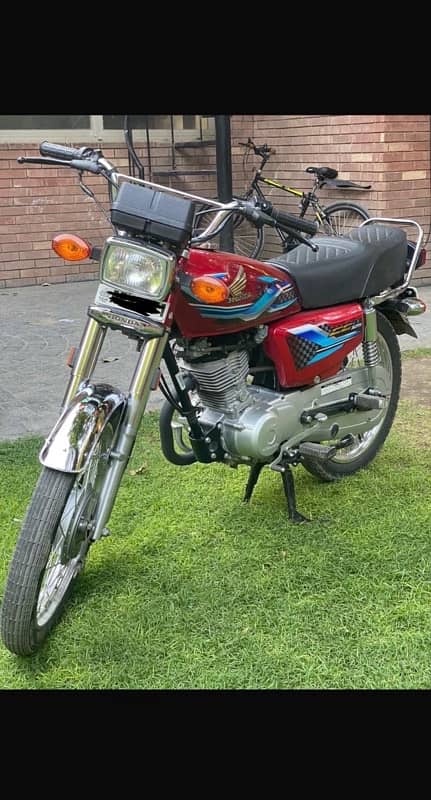 Honda 125 lush condition 3