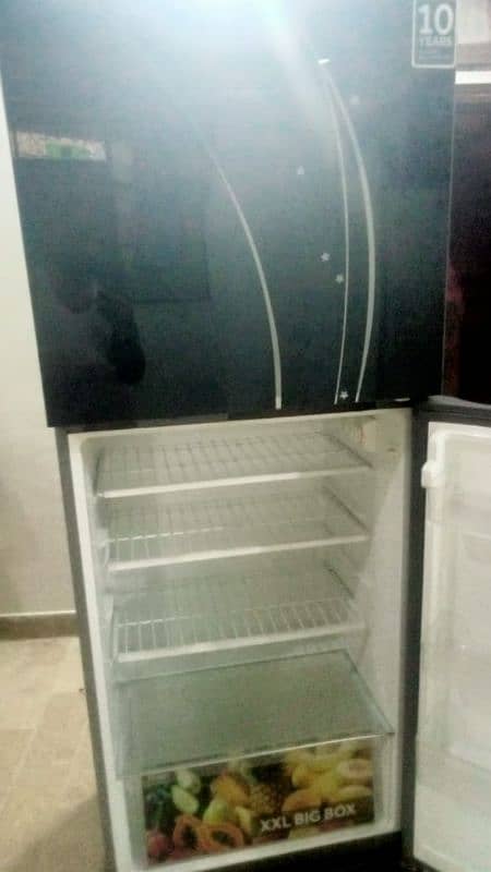 Haier full size fridge mint condition 0