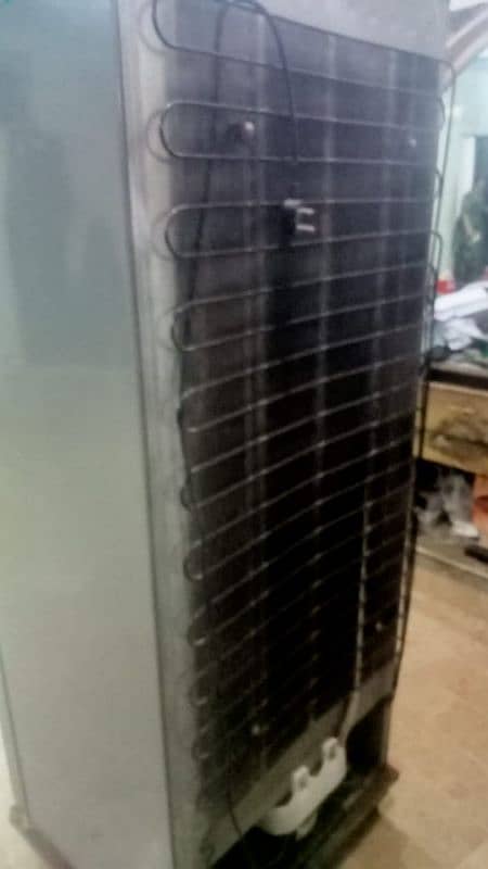 Haier full size fridge mint condition 3