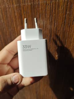 33 watt Redmi ka original cahrger hai only adapter