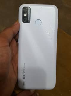 tecno spark 6 go.   03112211656